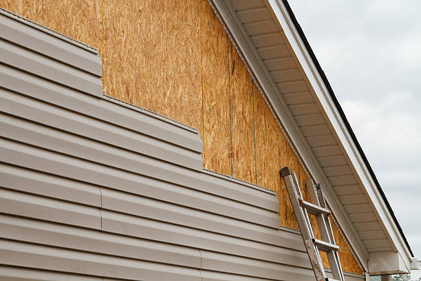 24/7 Emergency Siding experts in Malvern, PA